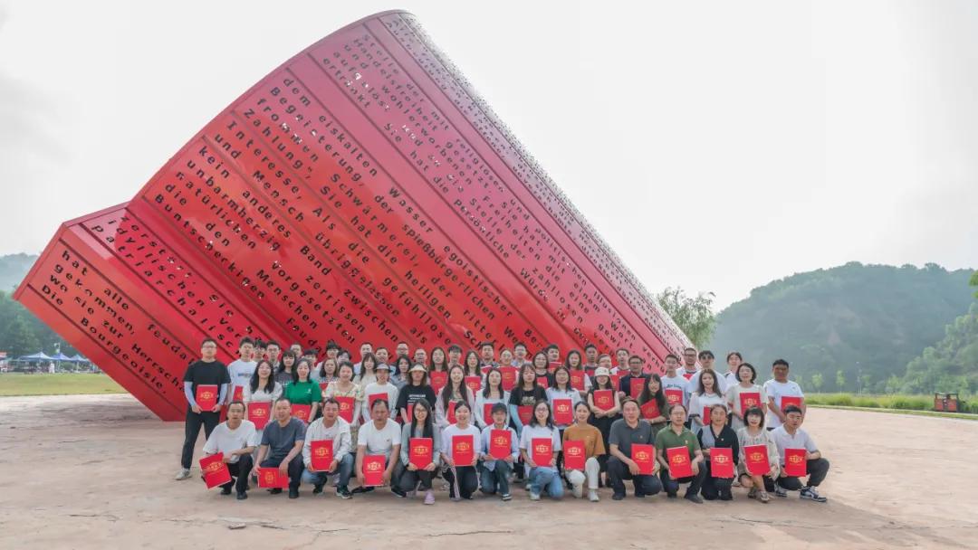 延安之行，铸红色之魂——易达集团2024年红色文化教育培训班圆满结束